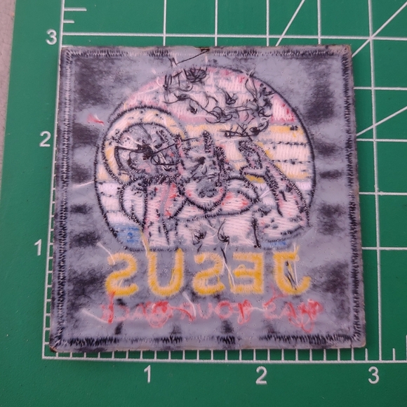 2/$10 Grunge Embroidered Jesus Has Your Back Patch - Picture 2 of 3